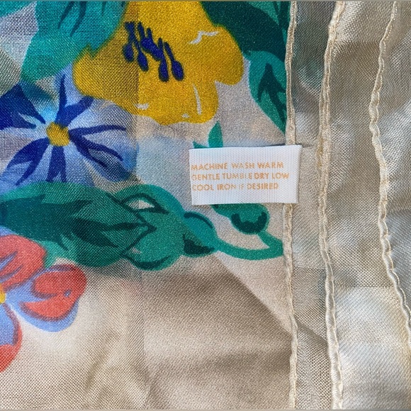 Silk Floral Scarf Made in Italy - Picture 3 of 15